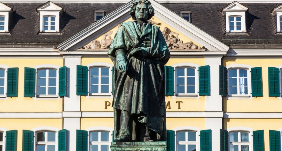 Bahnhit Bonn Beethoven, © GettyImages, Christian Müller